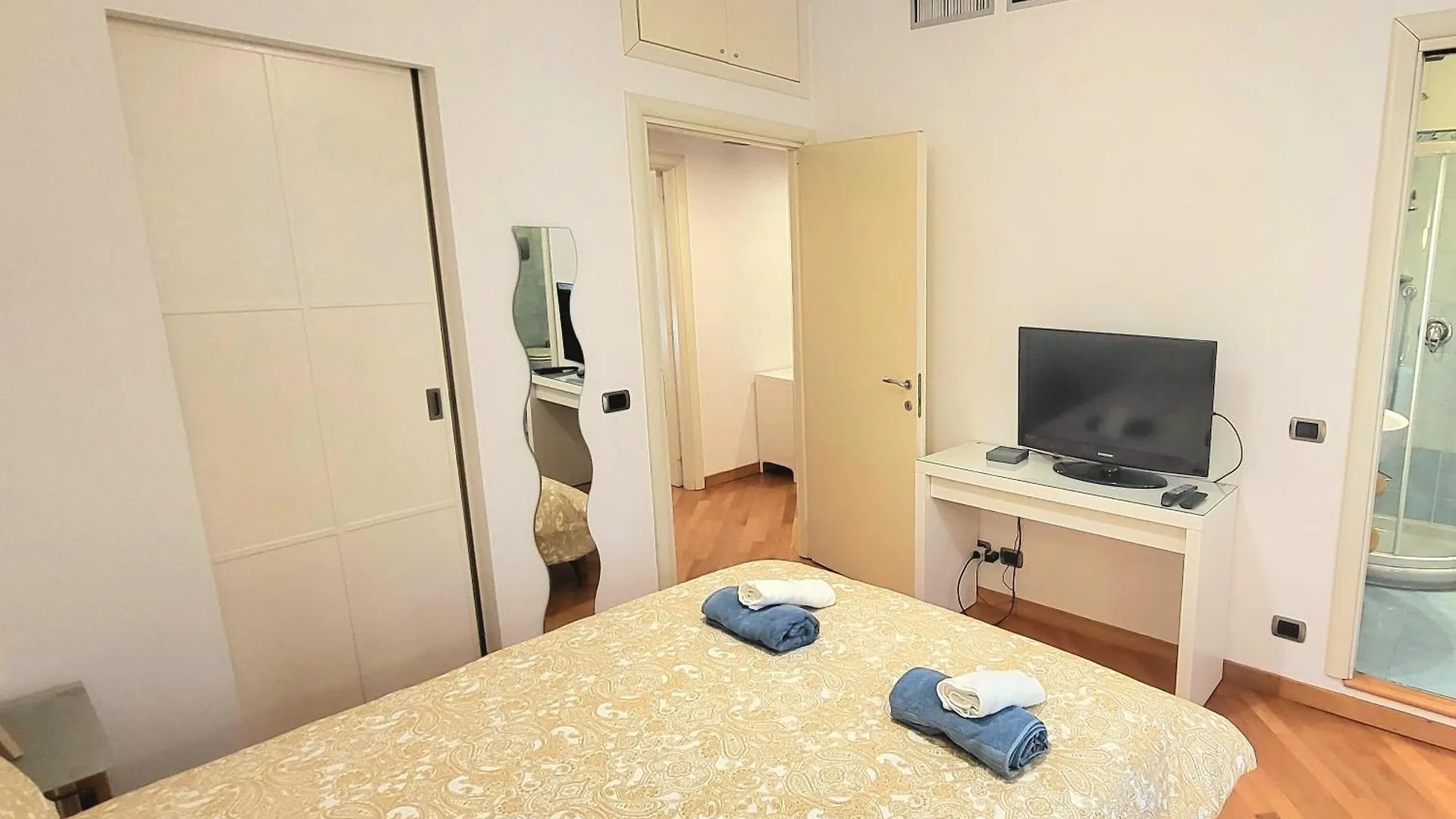 Lux Retreat 3Room Near Fashion District Wifi&Netflx Milán Italia