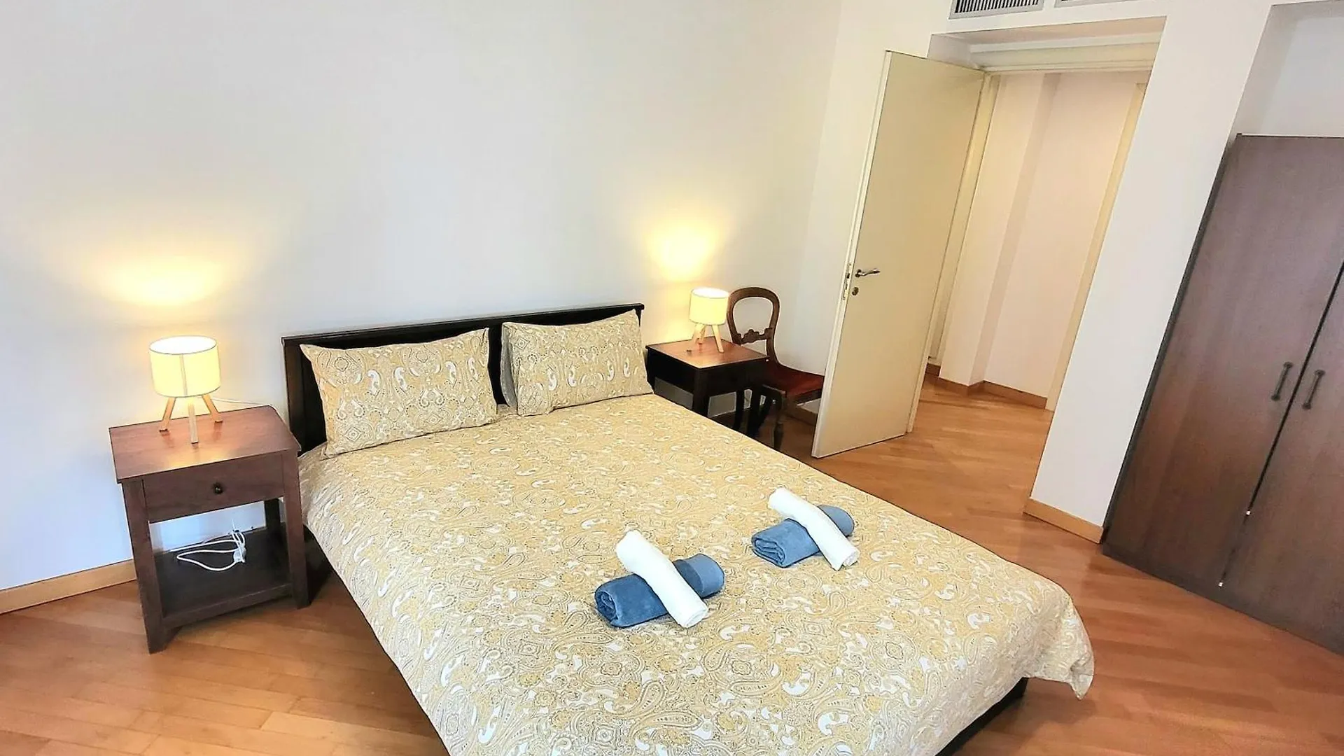 Lux Retreat 3Room Near Fashion District Wifi&Netflx Milán Italia